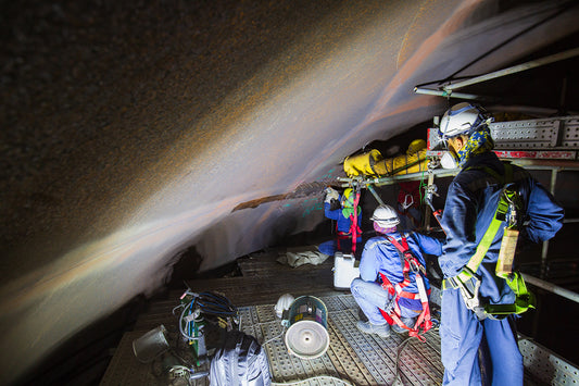 Working in Confined Spaces/Confined Space Entry